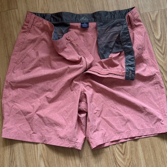Croft & Barrow Men's Salmon Shorts - Picture 1 of 5
